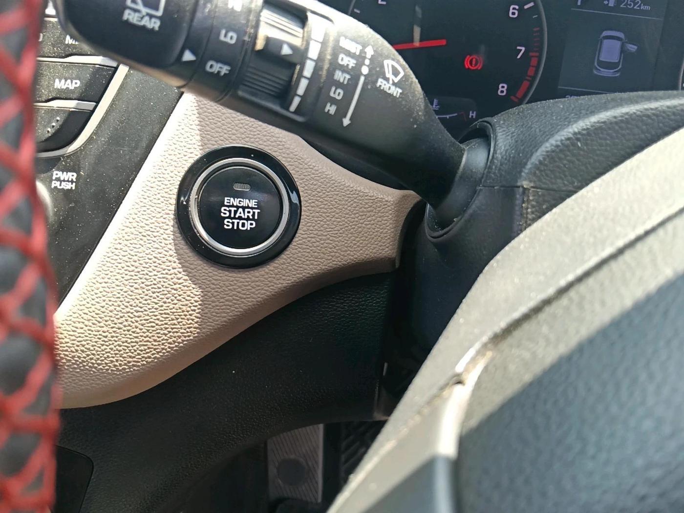 2019 Hyundai Elite i20 ASTA (O) CVT, Petrol, Automatic, 70,624 km, interior