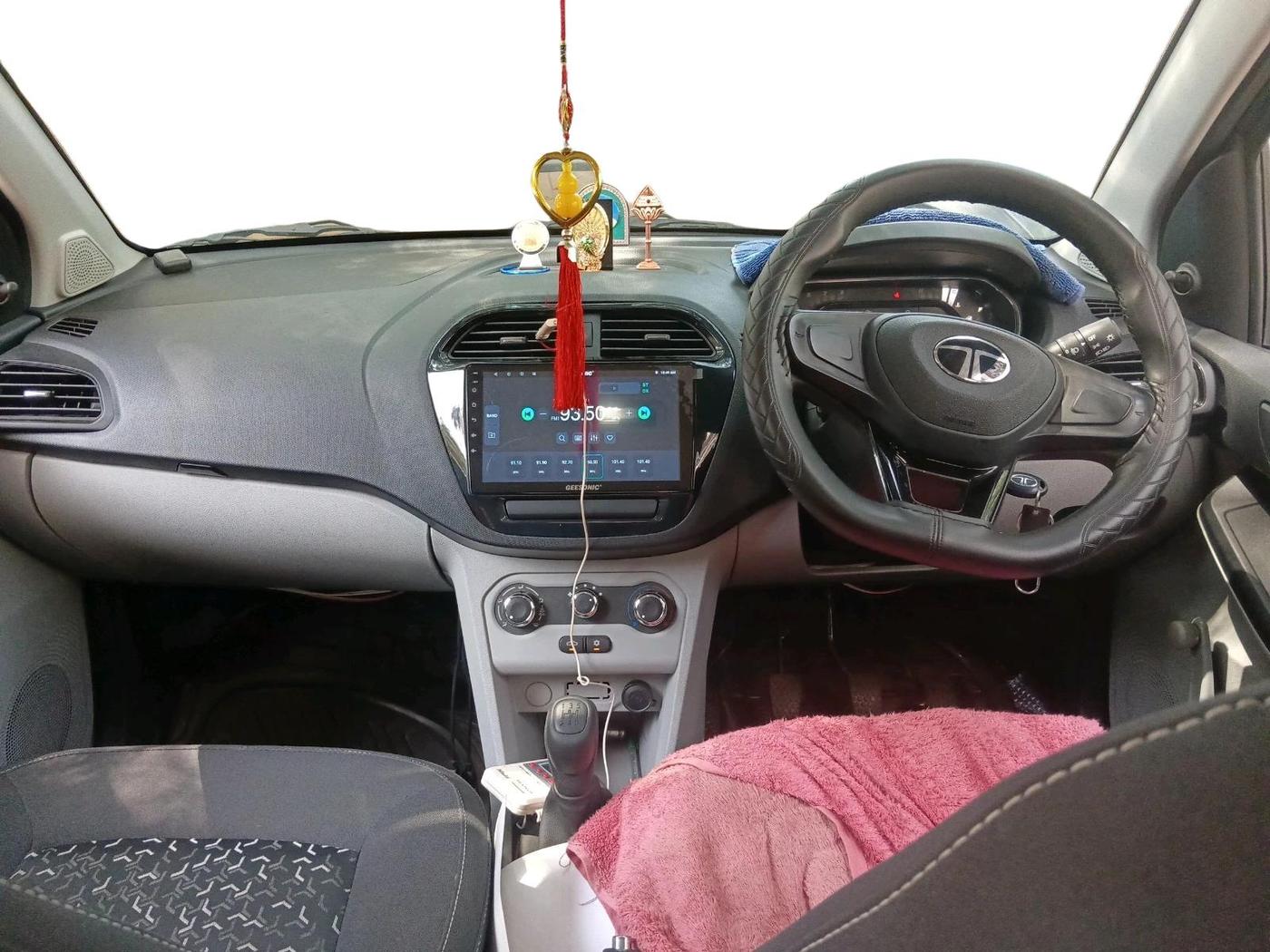 2024 Tata Tiago XE PETROL, Petrol, Manual, 6,408 km, interior