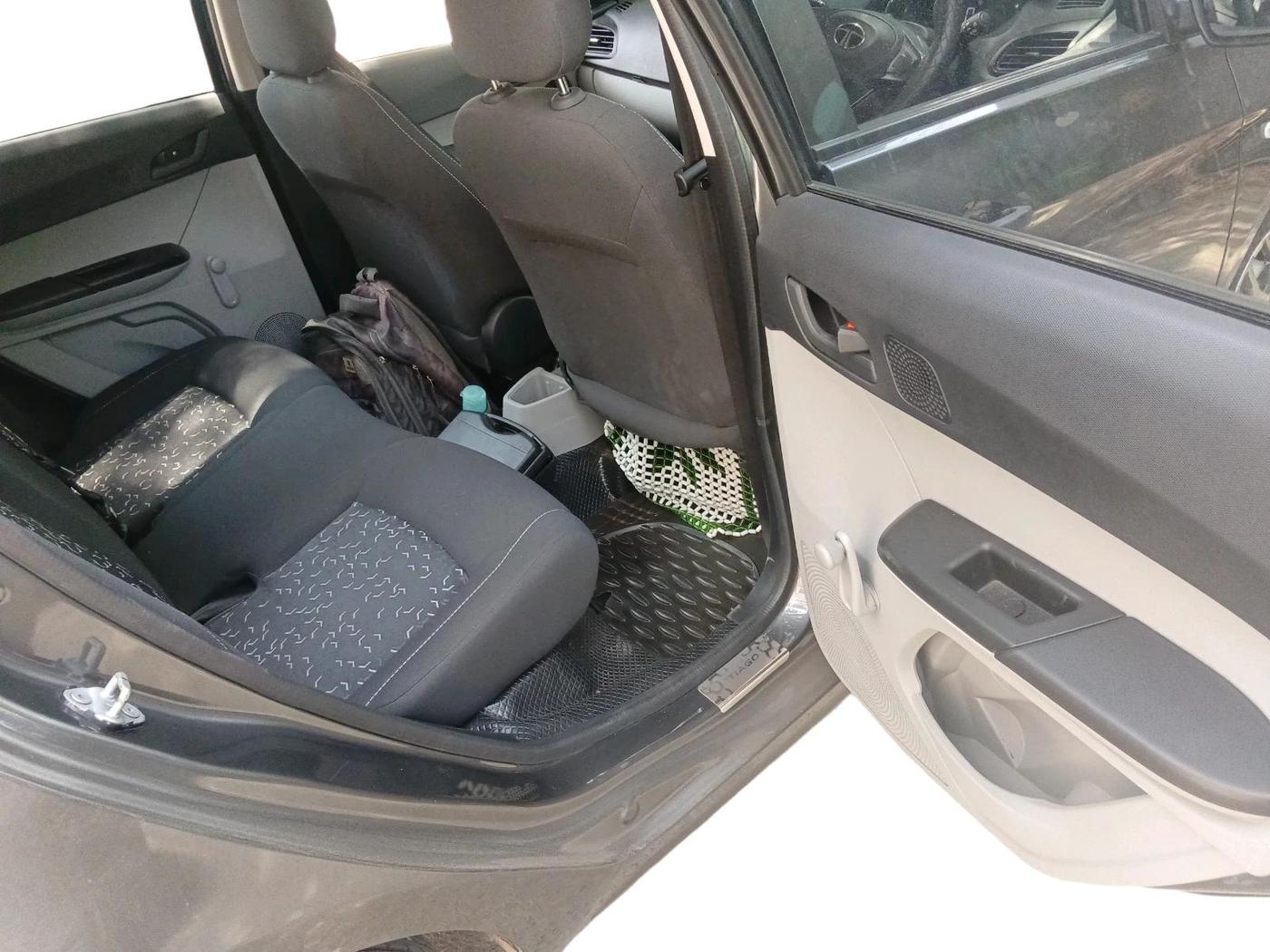 2024 Tata Tiago XE PETROL, Petrol, Manual, 6,408 km, interior