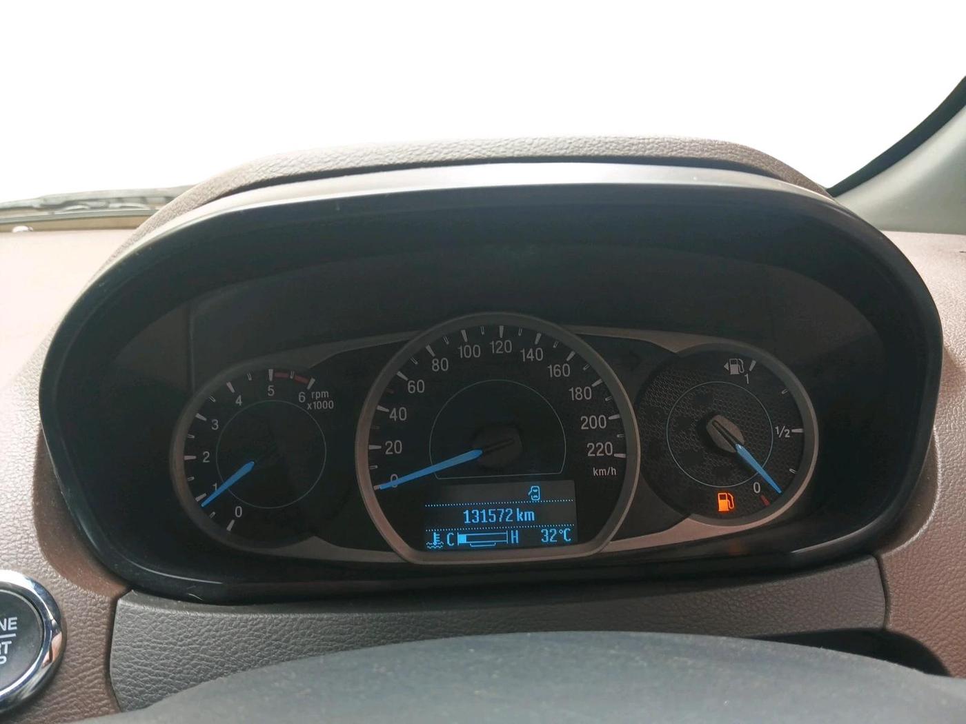 2018 Ford FREESTYLE TITANIUM 1.5 DIESEL, Diesel, Manual, 1,31,572 km, interior