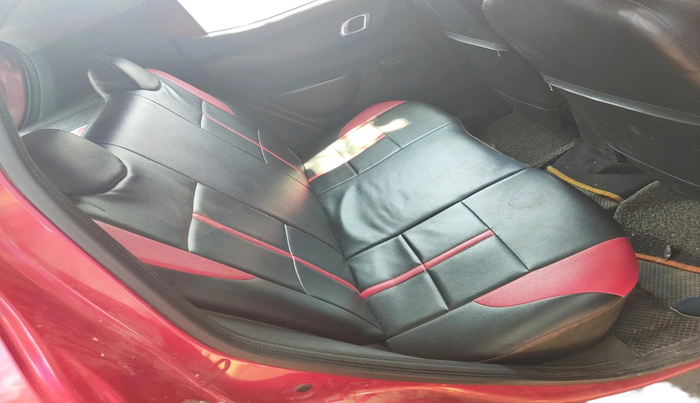 2018 Renault Kwid RXT 1.0 AMT (O), CNG, Automatic, 60,869 km, interior