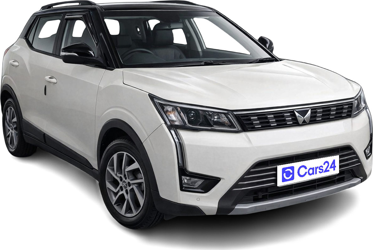2023 Mahindra XUV300 - SUV - Petrol - Manual - ₹9.00 lakh