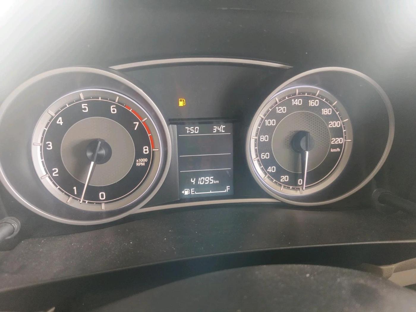2022 Maruti Dzire ZXI, Petrol, Manual, 44,000 km, interior