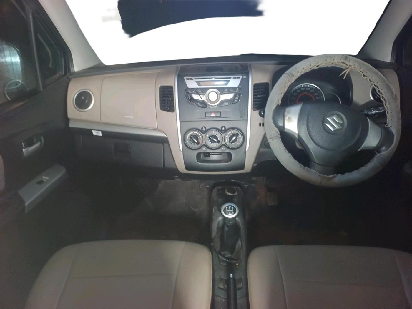 2014 Maruti Wagon R 1.0 VXI, Petrol, Manual, 33,331 km, interior