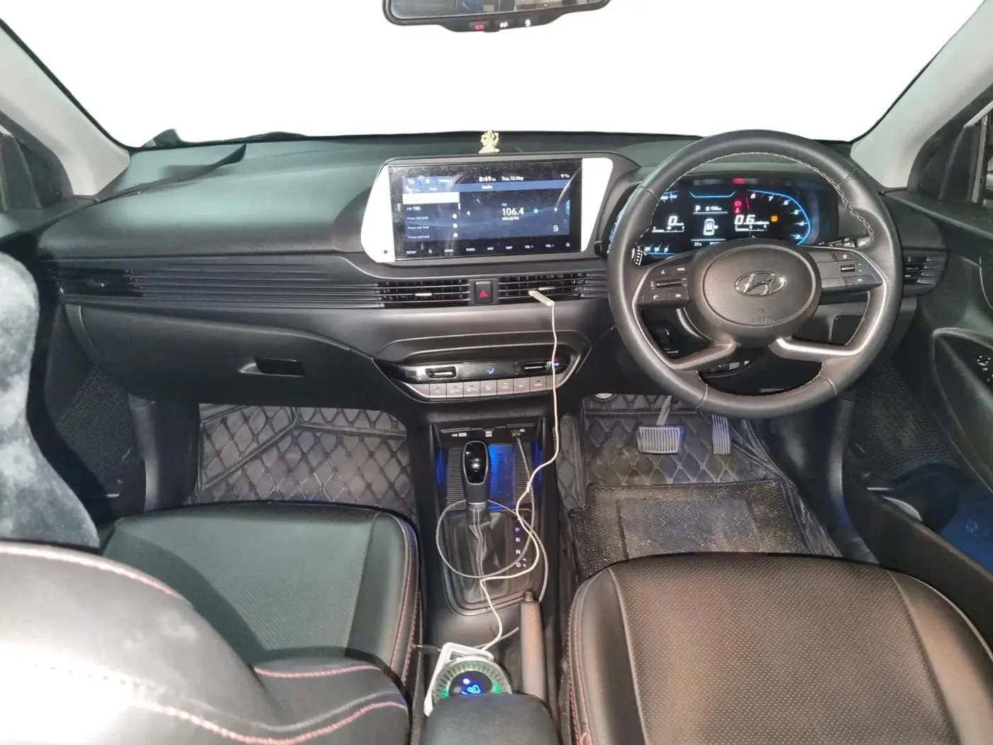 2021 Hyundai NEW I20 ASTA 1.2 AT, Petrol, Automatic, 23,197 km, interior