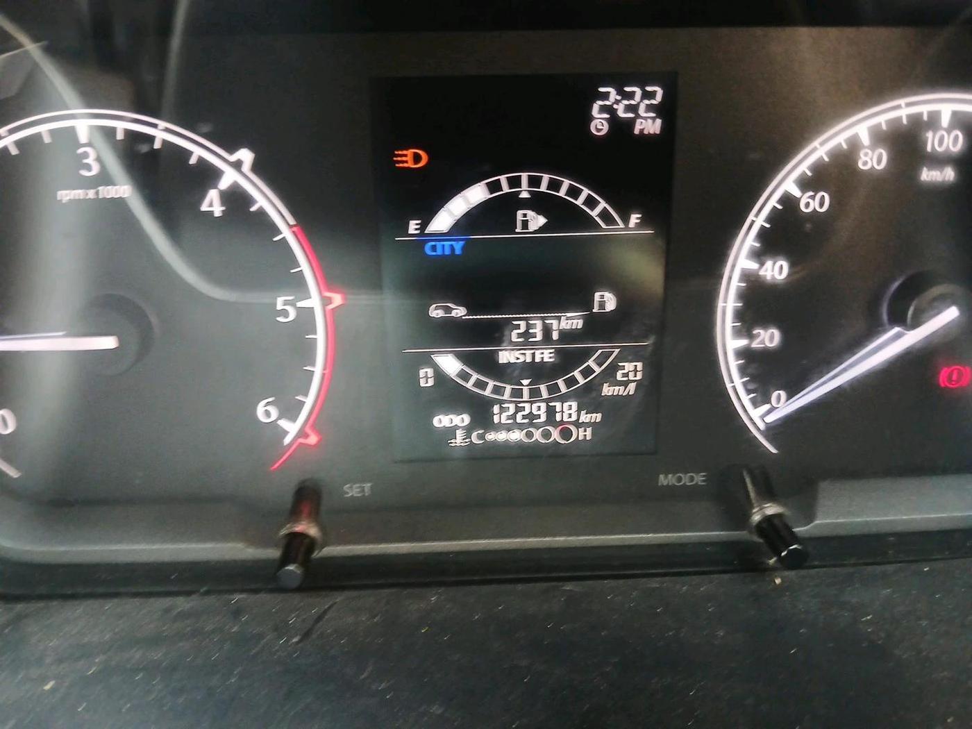 2019 Tata Harrier XT 2.0L KRYOTEC, Diesel, Manual, 1,22,978 km, interior