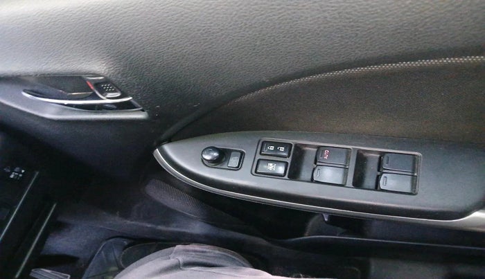 2017 Maruti Baleno ZETA CVT PETROL 1.2, Petrol, Automatic, 74,136 km, interior