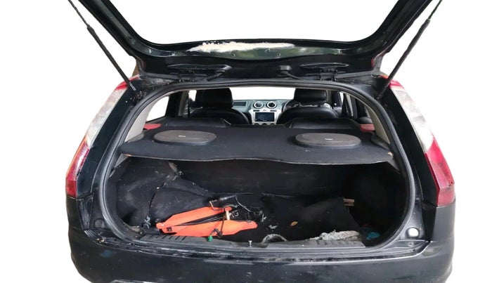 2010 Ford Figo EXI 1.4 DIESEL, Diesel, Manual, 1,40,000 km, exterior