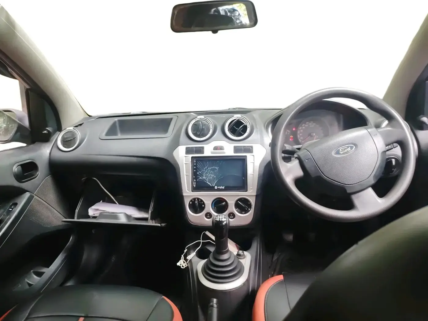 2010 Ford Figo EXI 1.4 DIESEL, Diesel, Manual, 1,40,000 km, interior