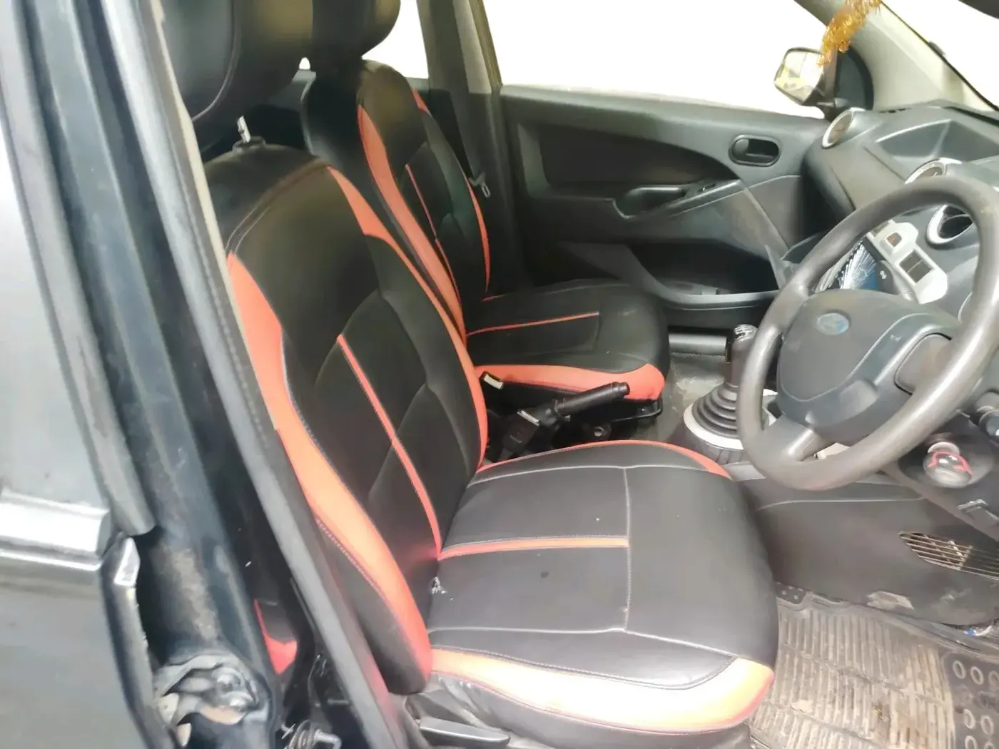 2010 Ford Figo EXI 1.4 DIESEL, Diesel, Manual, 1,40,000 km, interior