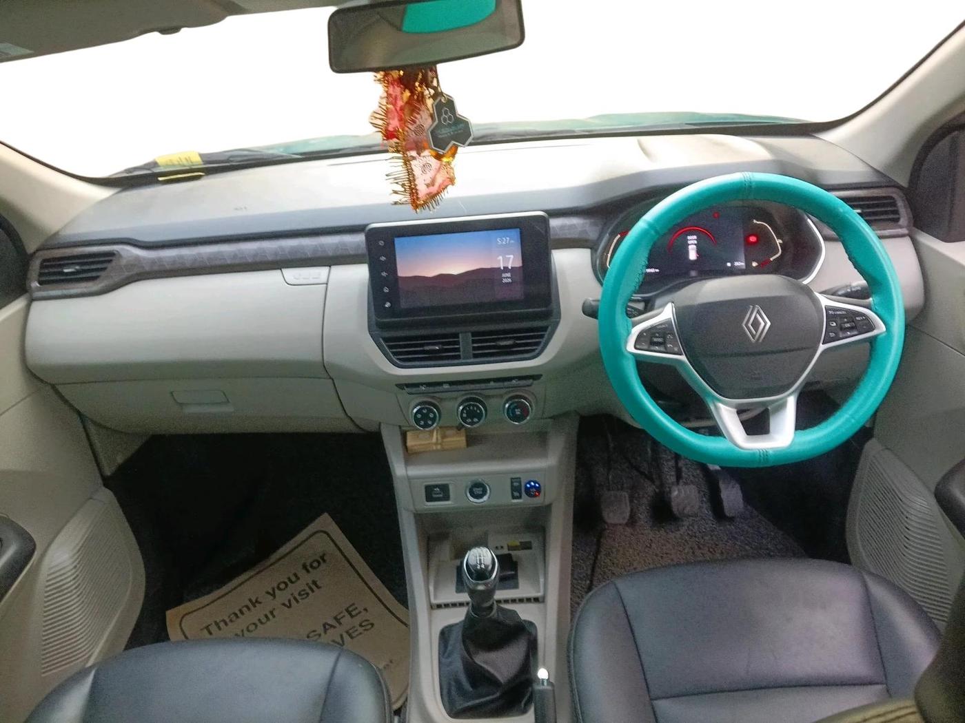 2025 Renault TRIBER Emotion, CNG, Manual, 19,163 km, interior