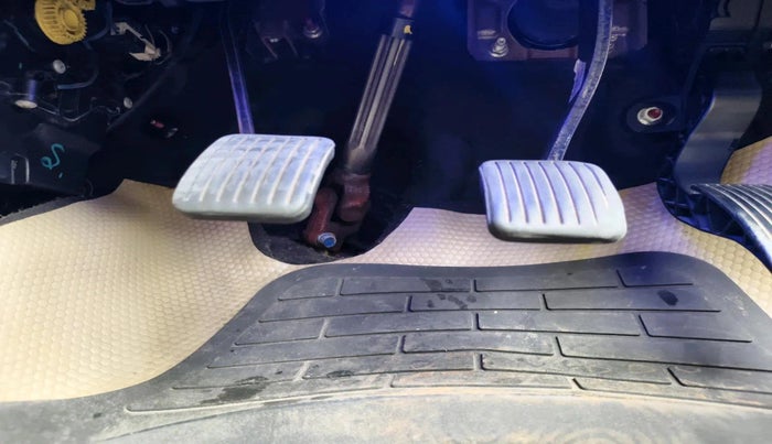 2014 Hyundai Xcent S (O) 1.2, Petrol, Manual, 1,45,170 km, interior