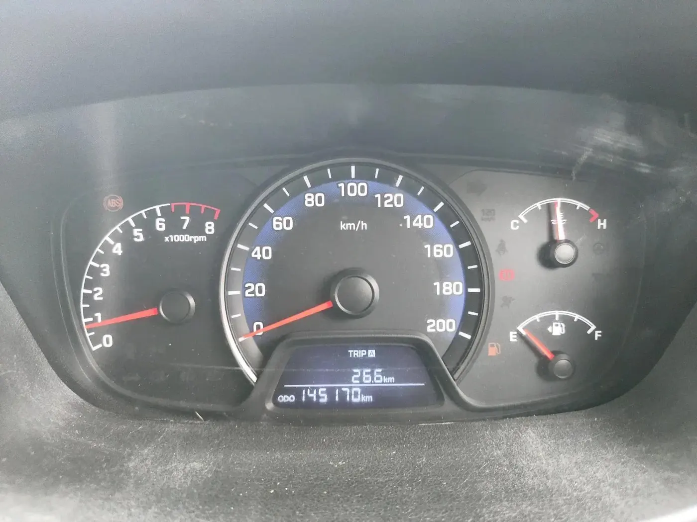 2014 Hyundai Xcent S (O) 1.2, Petrol, Manual, 1,45,170 km, interior