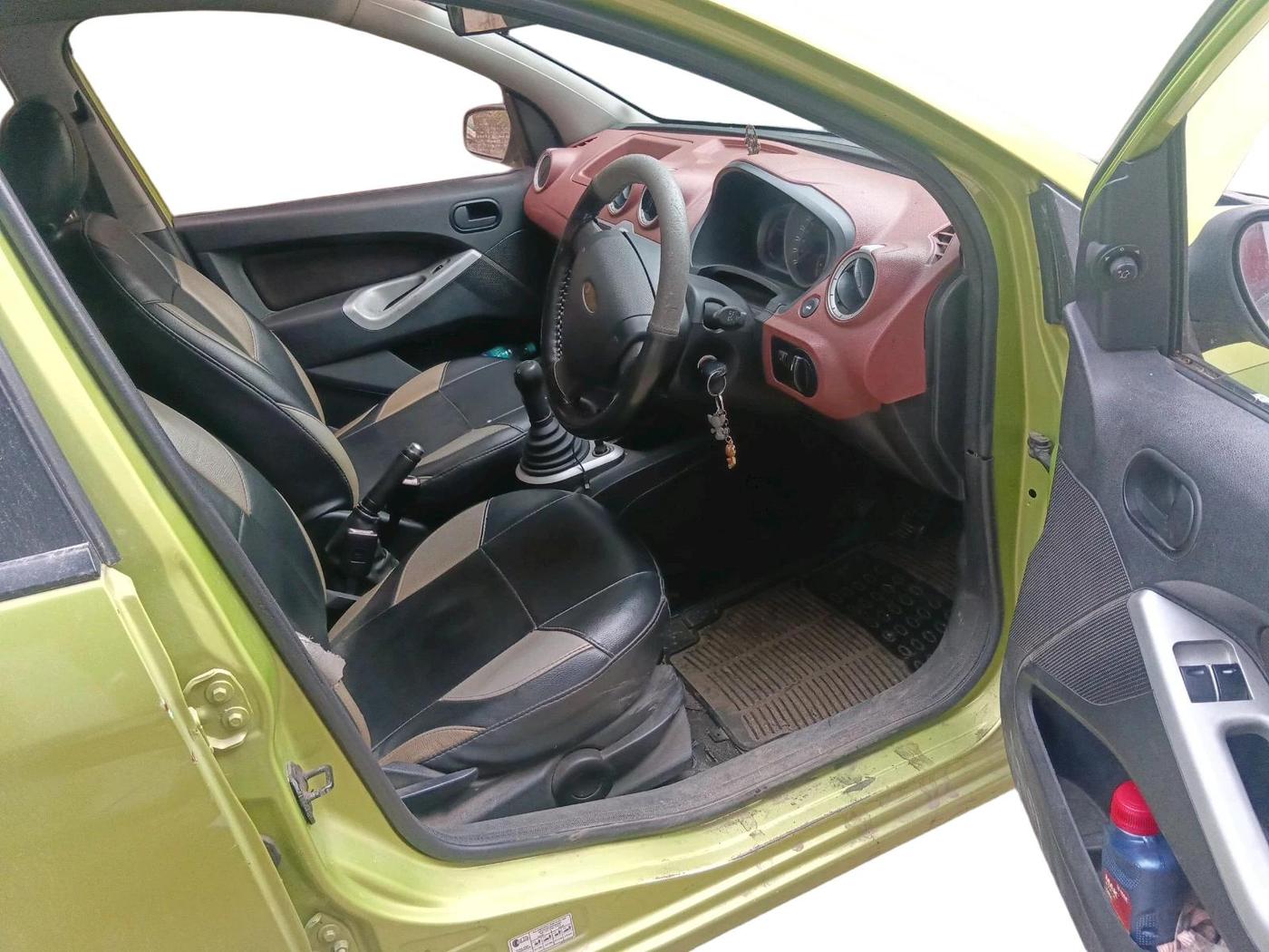 2011 Ford Figo ZXI 1.4 DIESEL, Diesel, Manual, 1,87,117 km, interior