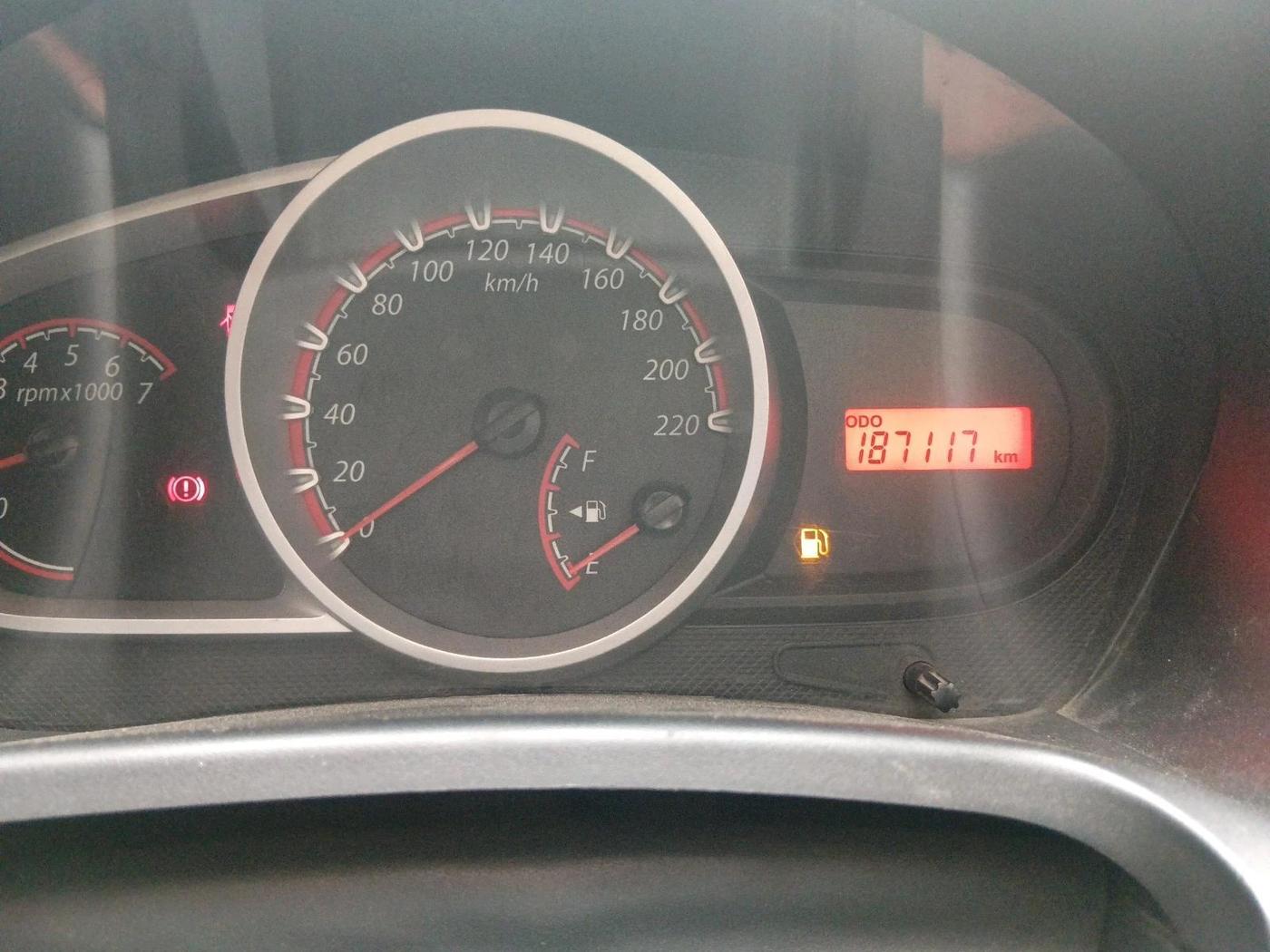 2011 Ford Figo ZXI 1.4 DIESEL, Diesel, Manual, 1,87,117 km, interior