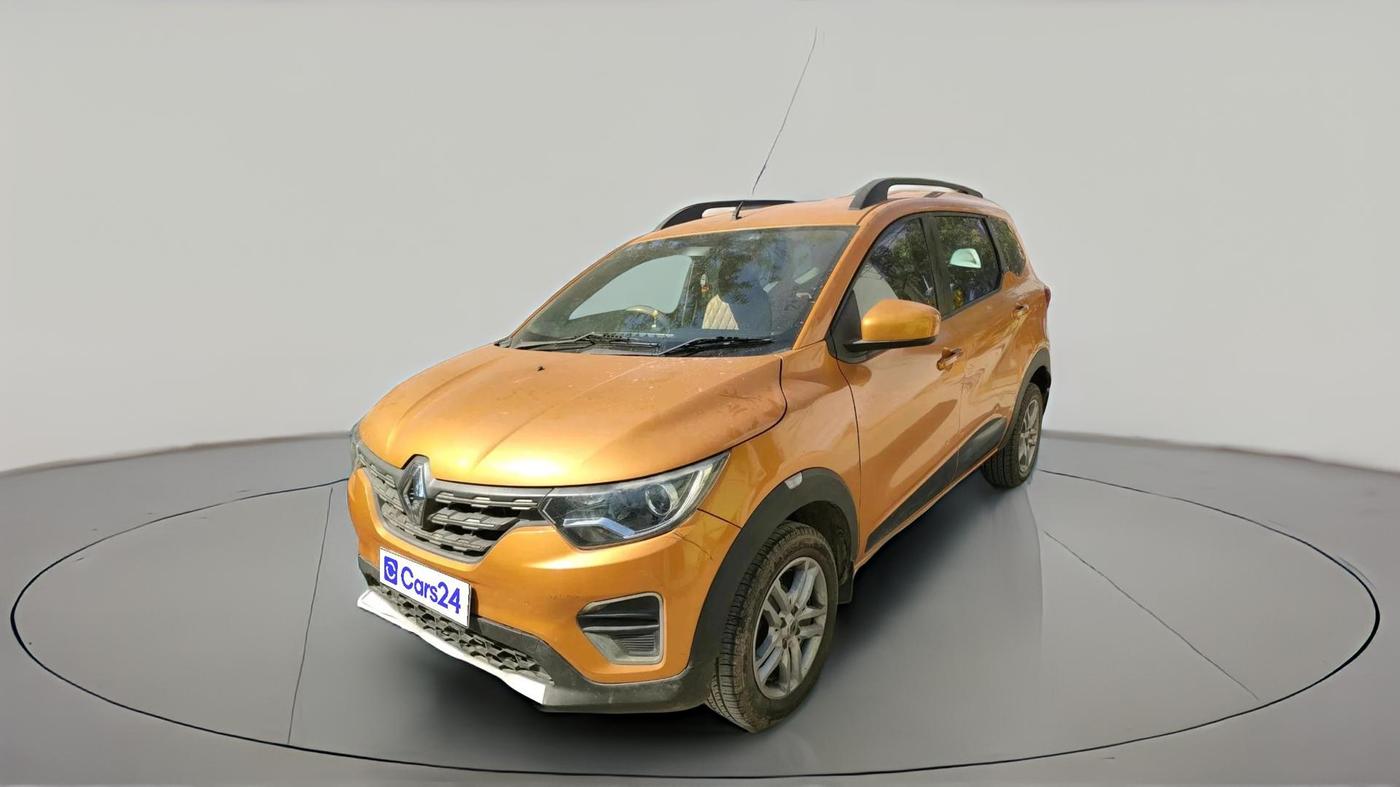 2021 Renault TRIBER RXZ, Petrol, Manual, 82,173 km, exterior