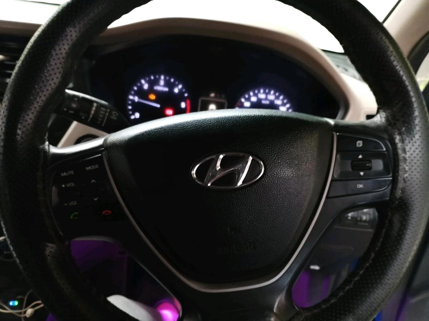 2014 Hyundai Elite i20 ASTA 1.4 CRDI, Diesel, Manual, 1,16,185 km, interior
