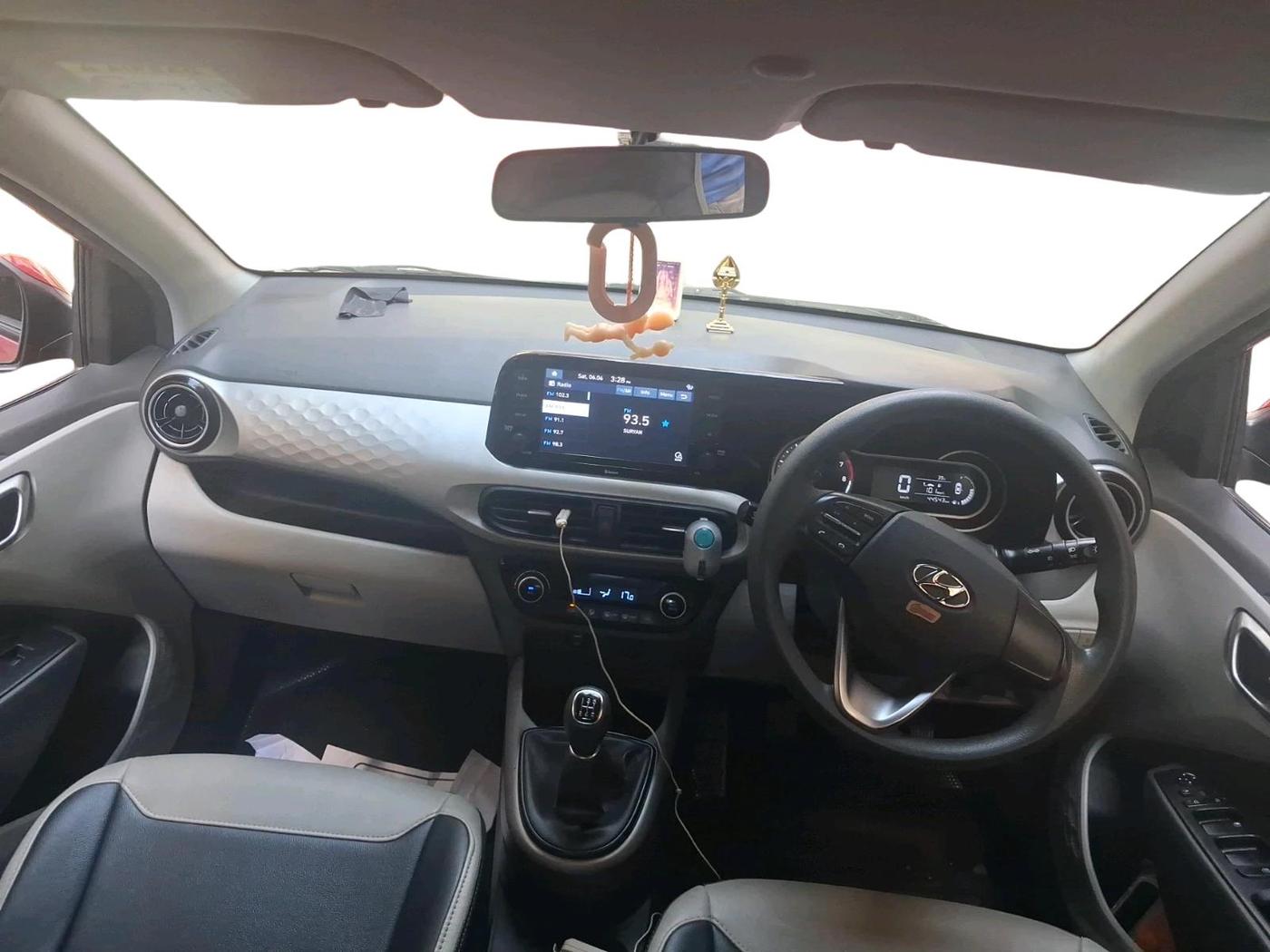 2022 Hyundai GRAND I10 NIOS SPORTZ 1.2 KAPPA VTVT, Petrol, Manual, 44,543 km, interior