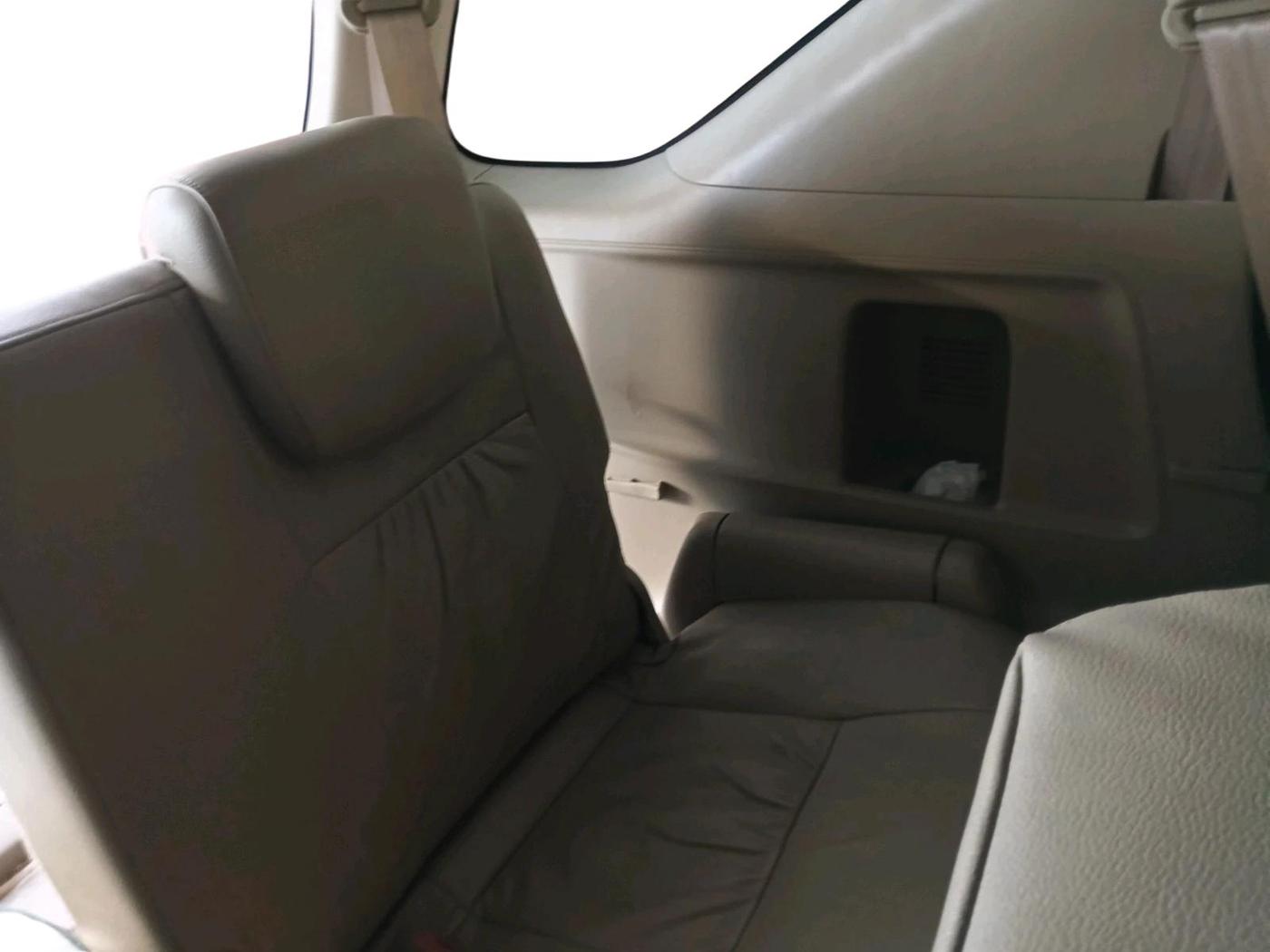 2014 Toyota Fortuner 3.0 4X2 MT, Diesel, Manual, 1,13,598 km, interior
