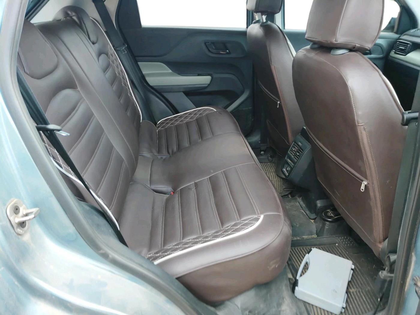 2025 Tata PUNCH ADVENTURE MT, Petrol, Manual, 16,547 km, interior