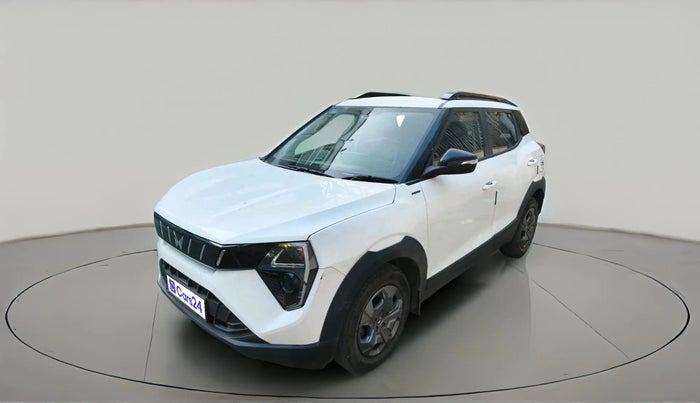 2024 Mahindra XUV 3XO MX3 Pro 1.2 L TCMPFI AT, Petrol, Automatic, 57,075 km, exterior