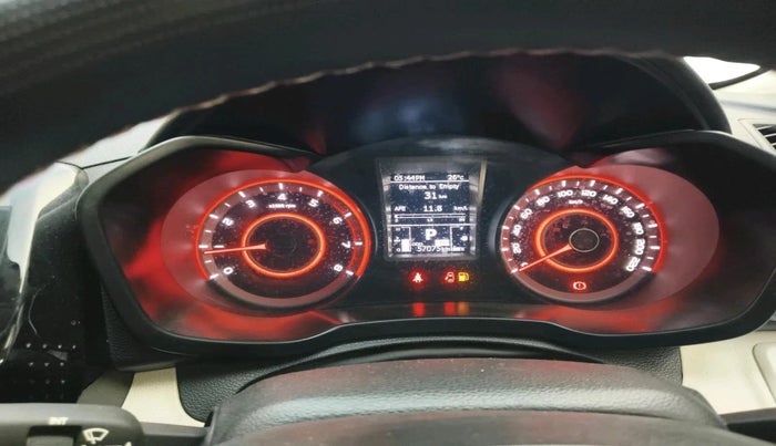 2024 Mahindra XUV 3XO MX3 Pro 1.2 L TCMPFI AT, Petrol, Automatic, 57,075 km, interior