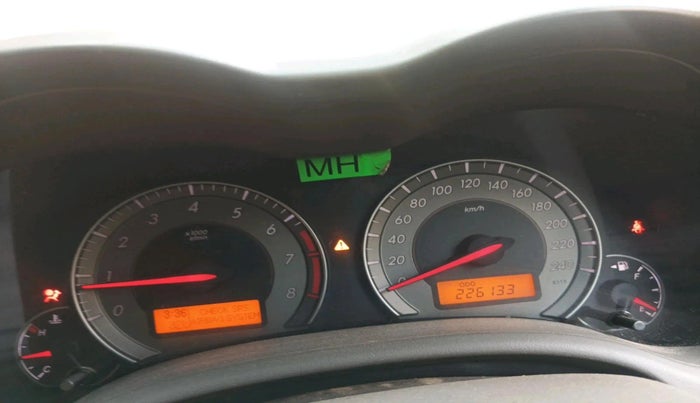 2010 Toyota Corolla Altis G PETROL, Petrol, Manual, 2,26,133 km, interior