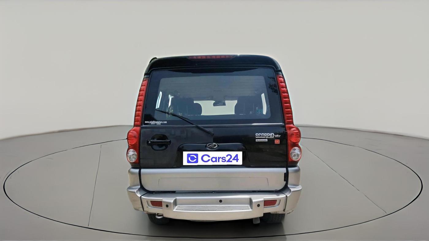 2011 Mahindra Scorpio VLX 2WD AIRBAG AT, Diesel, Automatic, 50,950 km, exterior