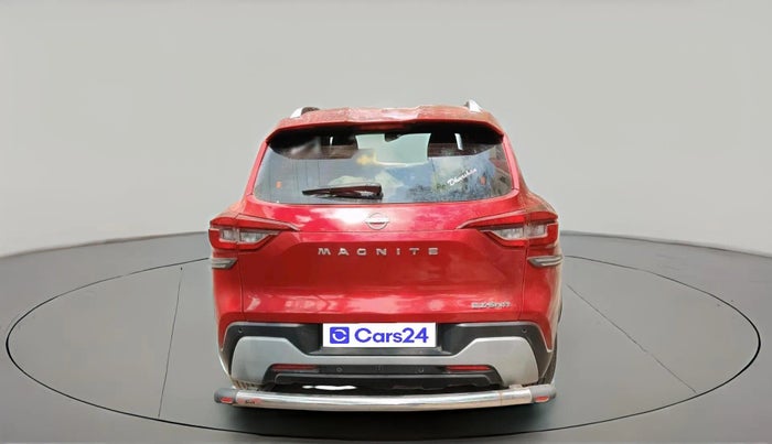 2024 Nissan MAGNITE  XE AMT EZ Shift, CNG, Automatic, 10,482 km, exterior