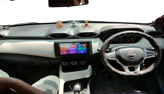 2024 Nissan MAGNITE  XE AMT EZ Shift, CNG, Automatic, 10,482 km, interior