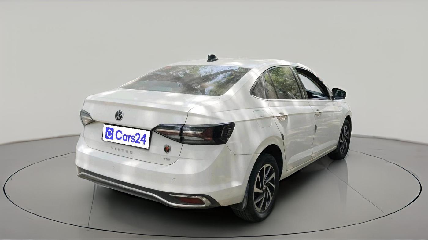 2022 Volkswagen VIRTUS TOPLINE TSI 1.0 AT, Petrol, Automatic, 95,918 km, exterior