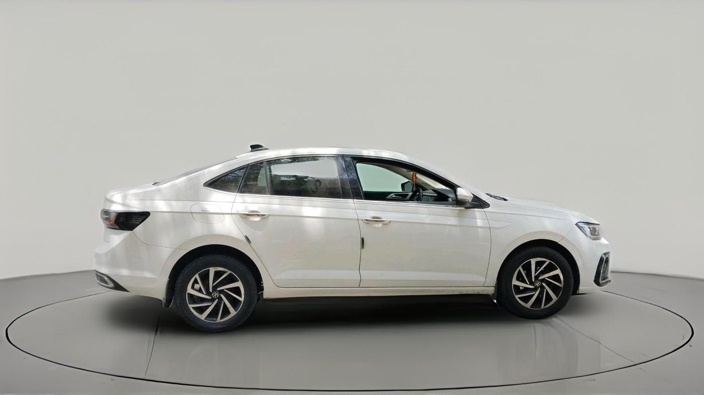 2022 Volkswagen VIRTUS TOPLINE TSI 1.0 AT, Petrol, Automatic, 95,918 km, exterior