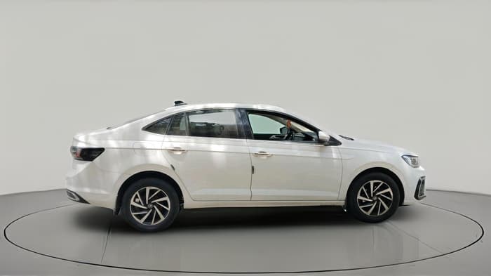 2022 Volkswagen VIRTUS TOPLINE TSI 1.0 AT, Petrol, Automatic, 95,918 km, exterior