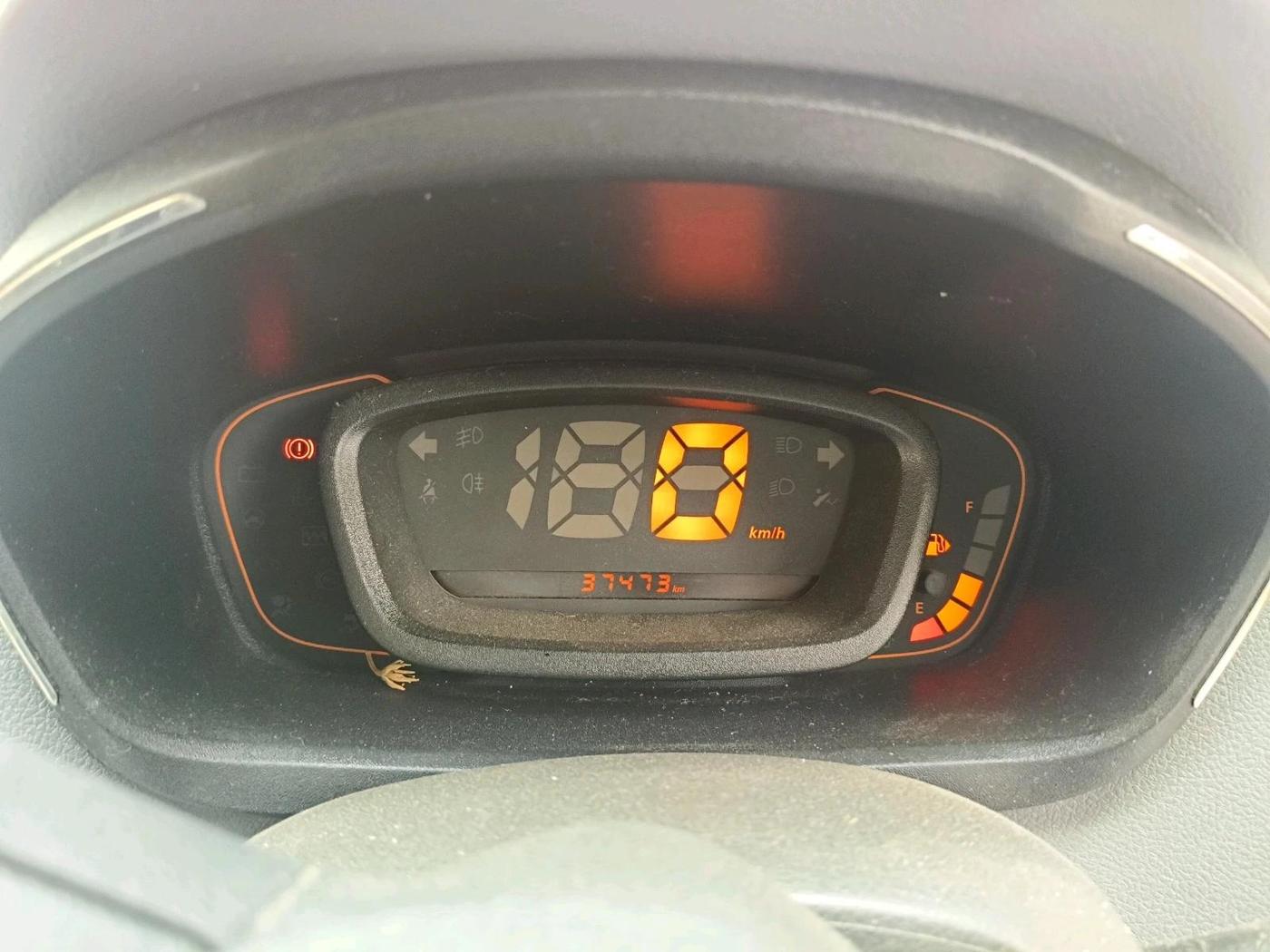 2018 Renault Kwid RXT 0.8 (O), Petrol, Manual, 37,473 km, interior