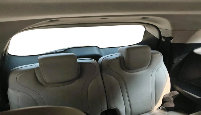 2022 Mahindra XUV700 AX 7 D MT 7 STR, Diesel, Manual, 85,583 km, interior