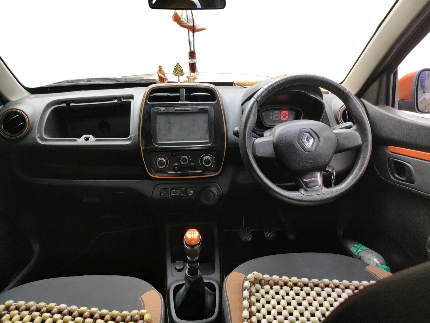 2017 Renault Kwid CLIMBER 1.0, Petrol, Manual, 57,889 km, interior