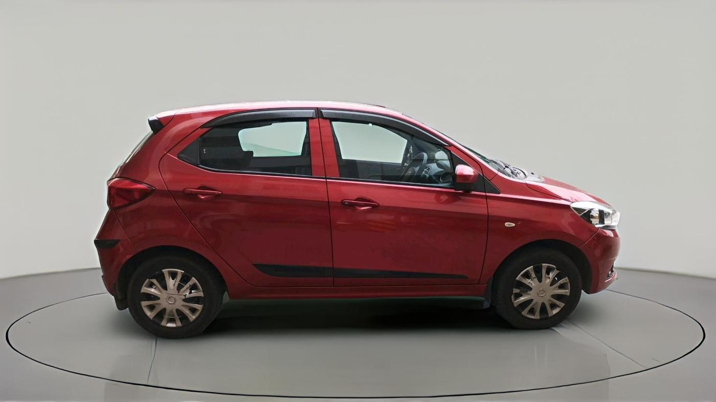 2018 Tata Tiago XTA PETROL, Petrol, Automatic, 71,432 km, exterior