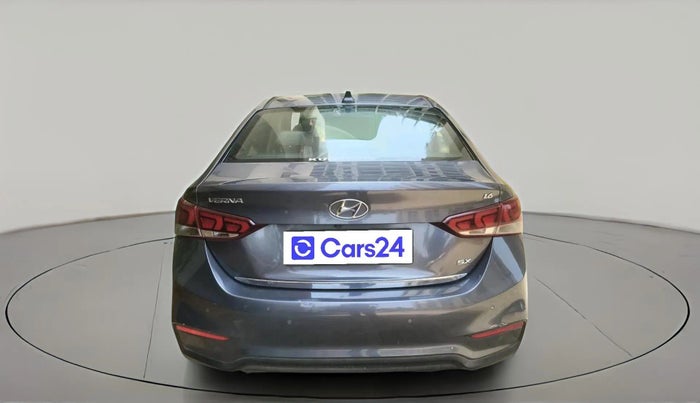 2017 Hyundai Verna 1.6 VTVT SX (O) AT, Petrol, Automatic, 1,27,342 km, exterior