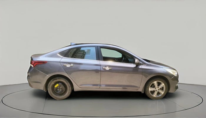 2017 Hyundai Verna 1.6 VTVT SX (O) AT, Petrol, Automatic, 1,27,342 km, exterior