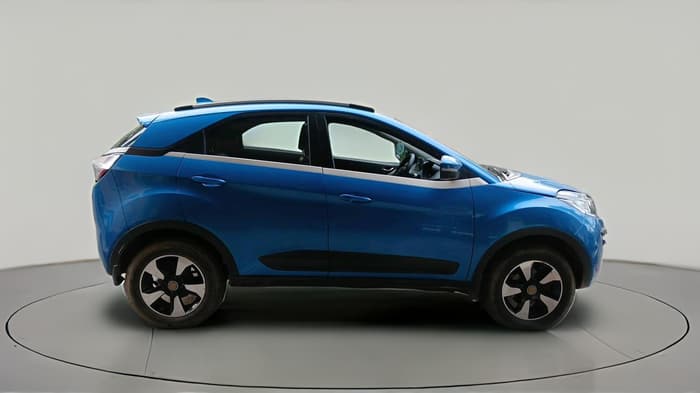 2017 Tata NEXON XZ PLUS PETROL, Petrol, Manual, 37,773 km, exterior