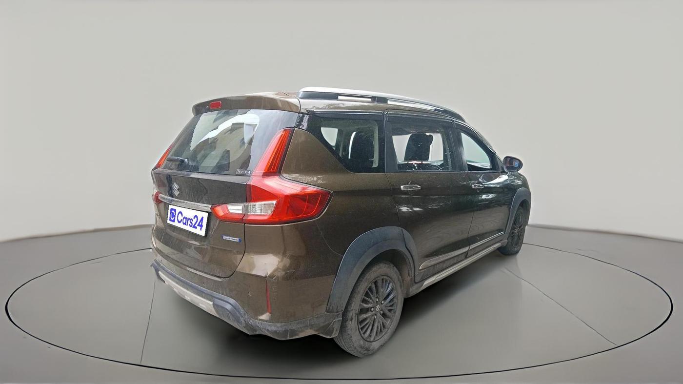 2022 Maruti XL6 ALPHA AT, Petrol, Automatic, 92,841 km, exterior
