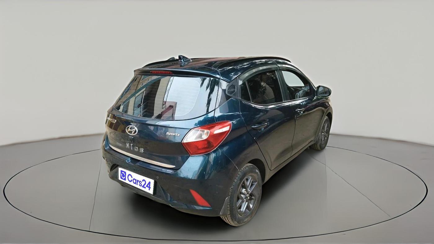 2022 Hyundai GRAND I10 NIOS SPORTZ 1.2 KAPPA VTVT, Petrol, Manual, 15,054 km, exterior