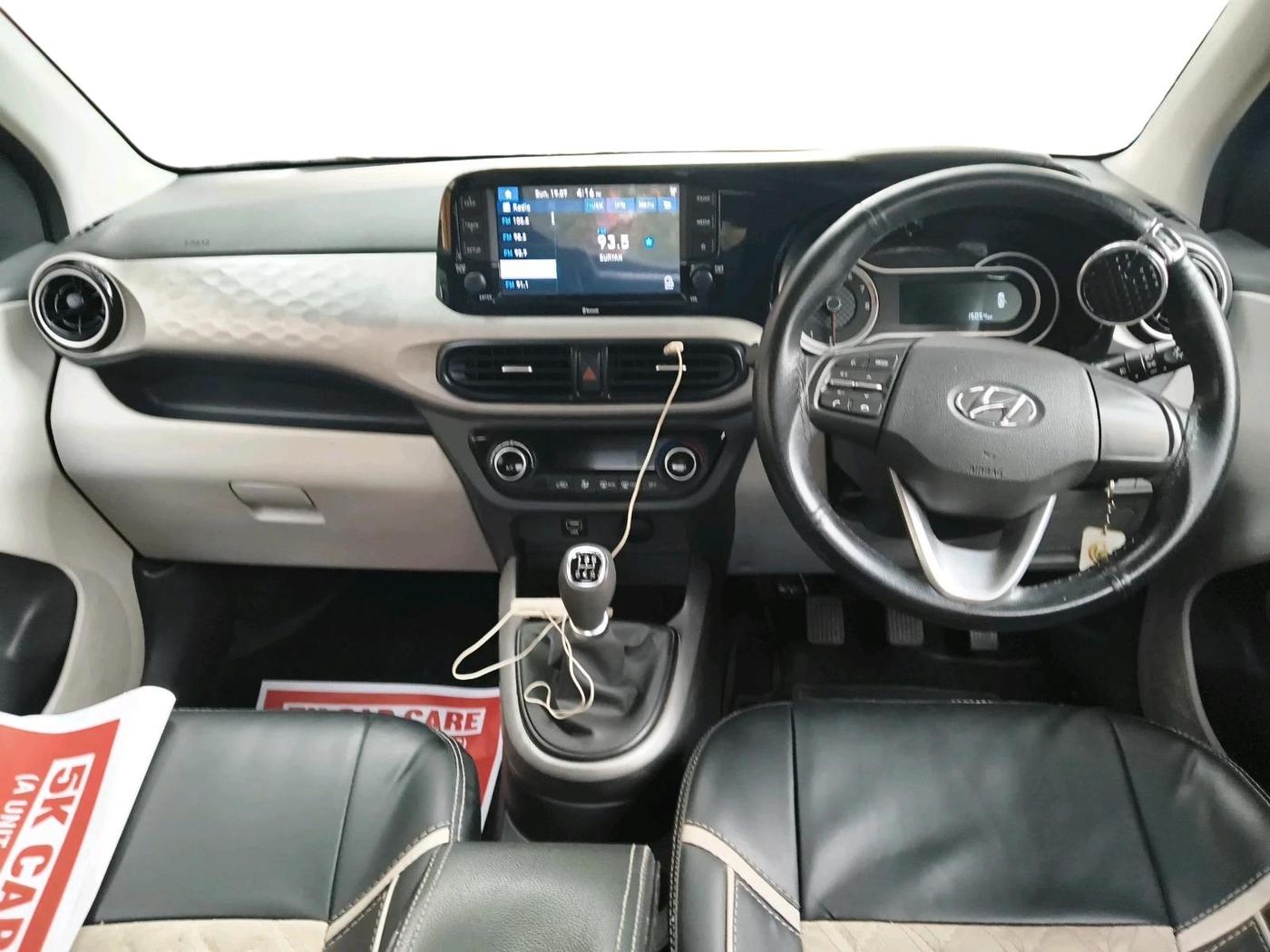 2022 Hyundai GRAND I10 NIOS SPORTZ 1.2 KAPPA VTVT, Petrol, Manual, 15,054 km, interior