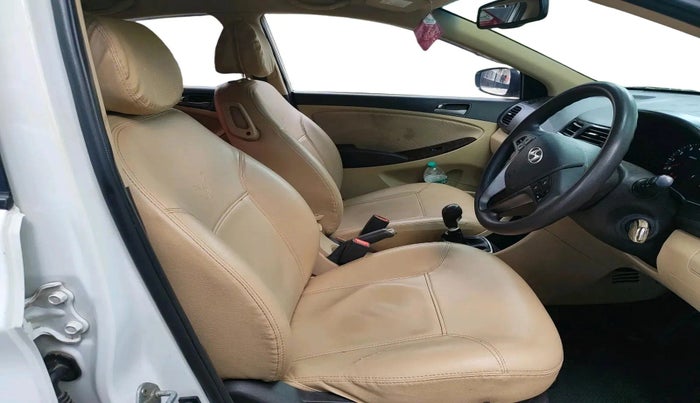 2017 Hyundai Verna 1.6 VTVT SX, Petrol, Manual, 72,802 km, interior