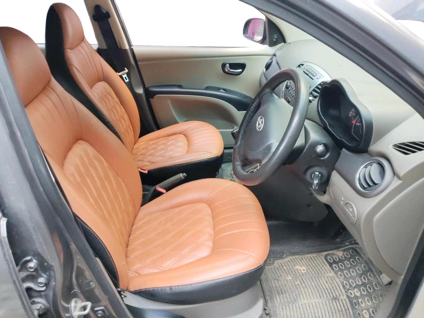 2016 Hyundai i10 SPORTZ 1.1, Petrol, Manual, 59,378 km, interior