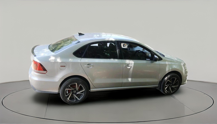 2017 Volkswagen Vento HIGHLINE PETROL AT, Petrol, Automatic, 68,884 km, exterior
