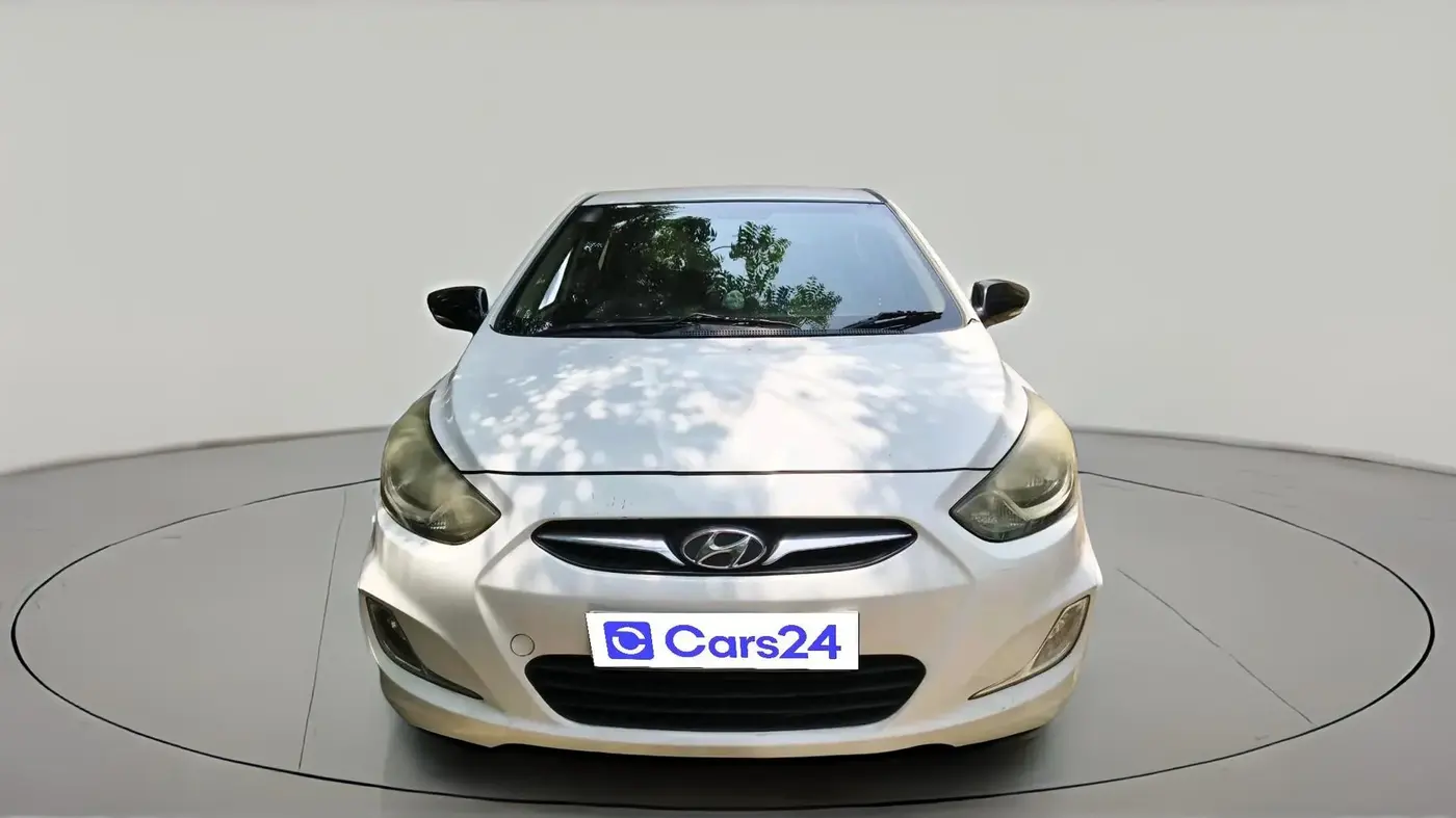2014 Hyundai Verna FLUIDIC 1.4 VTVT CX, Petrol, Manual, 39,904 km, exterior