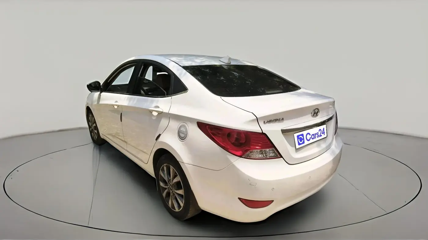 2014 Hyundai Verna FLUIDIC 1.4 VTVT CX, Petrol, Manual, 39,904 km, exterior
