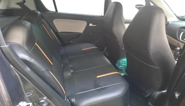 2021 Maruti Alto VXI PLUS, Petrol, Manual, 14,093 km, interior