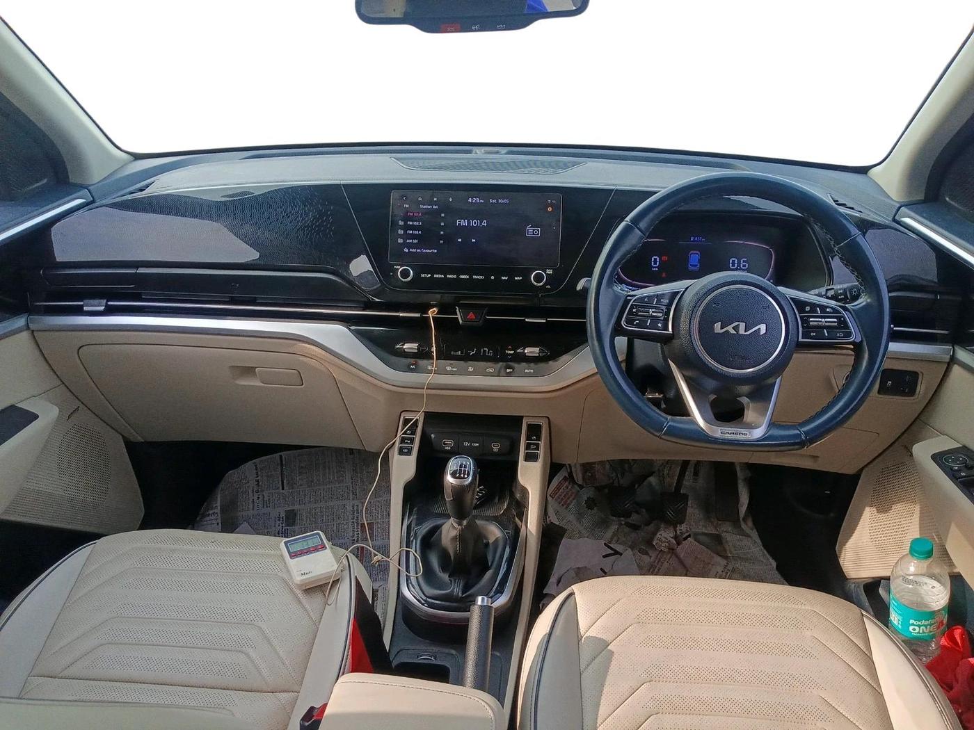 2022 KIA CARENS LUXURY PLUS 1.5 DIESEL 7 STR, Diesel, Manual, 94,139 km, interior